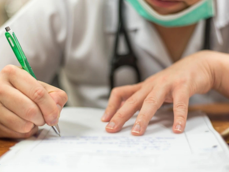 بورسیه فول فاند پزشکی ایتالیا